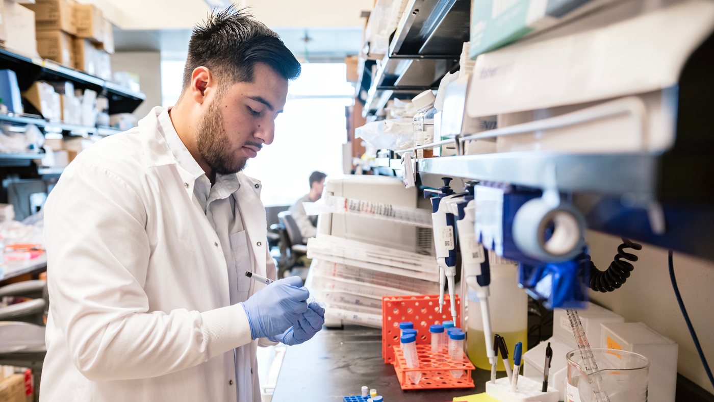 Gilbert Herrera in the lab