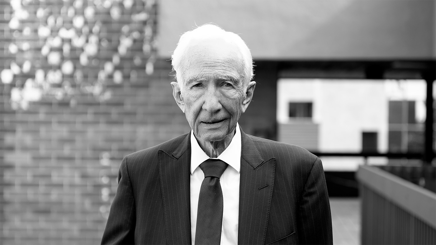 photo of Dick Jones