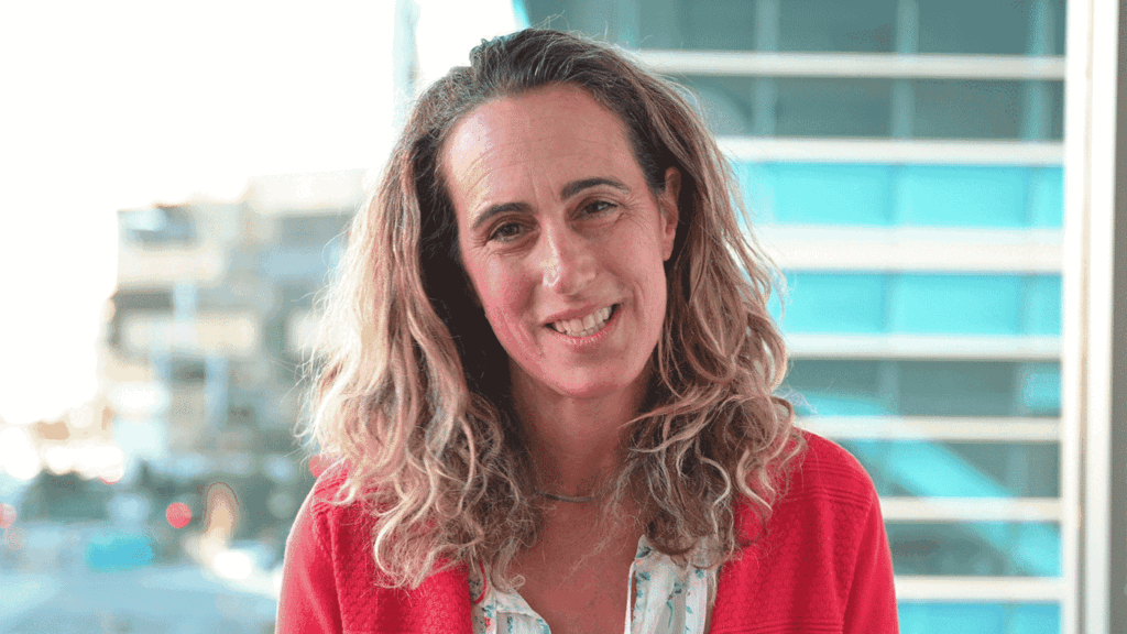 Meet Gladstone: Julia Kaye