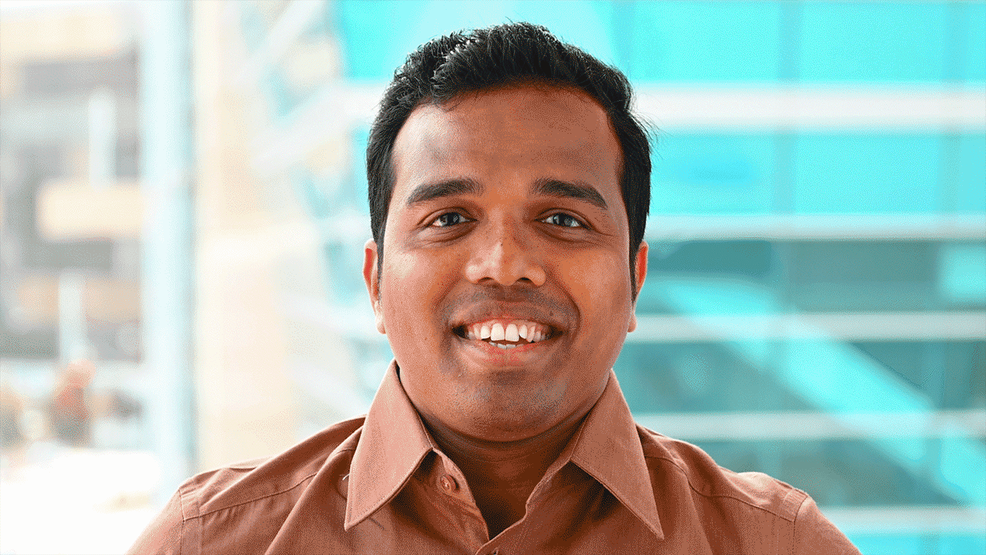 Mir Khalid, scientist in the lab of Melanie Ott